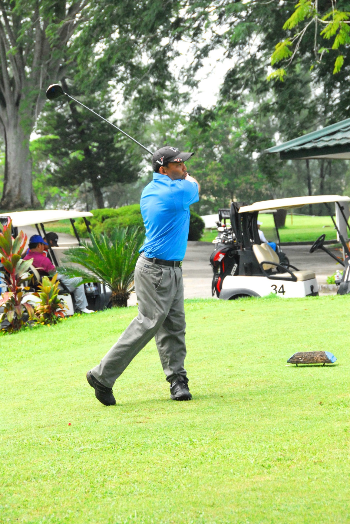 PRO15 157 GOLF DSC 0478.JPG